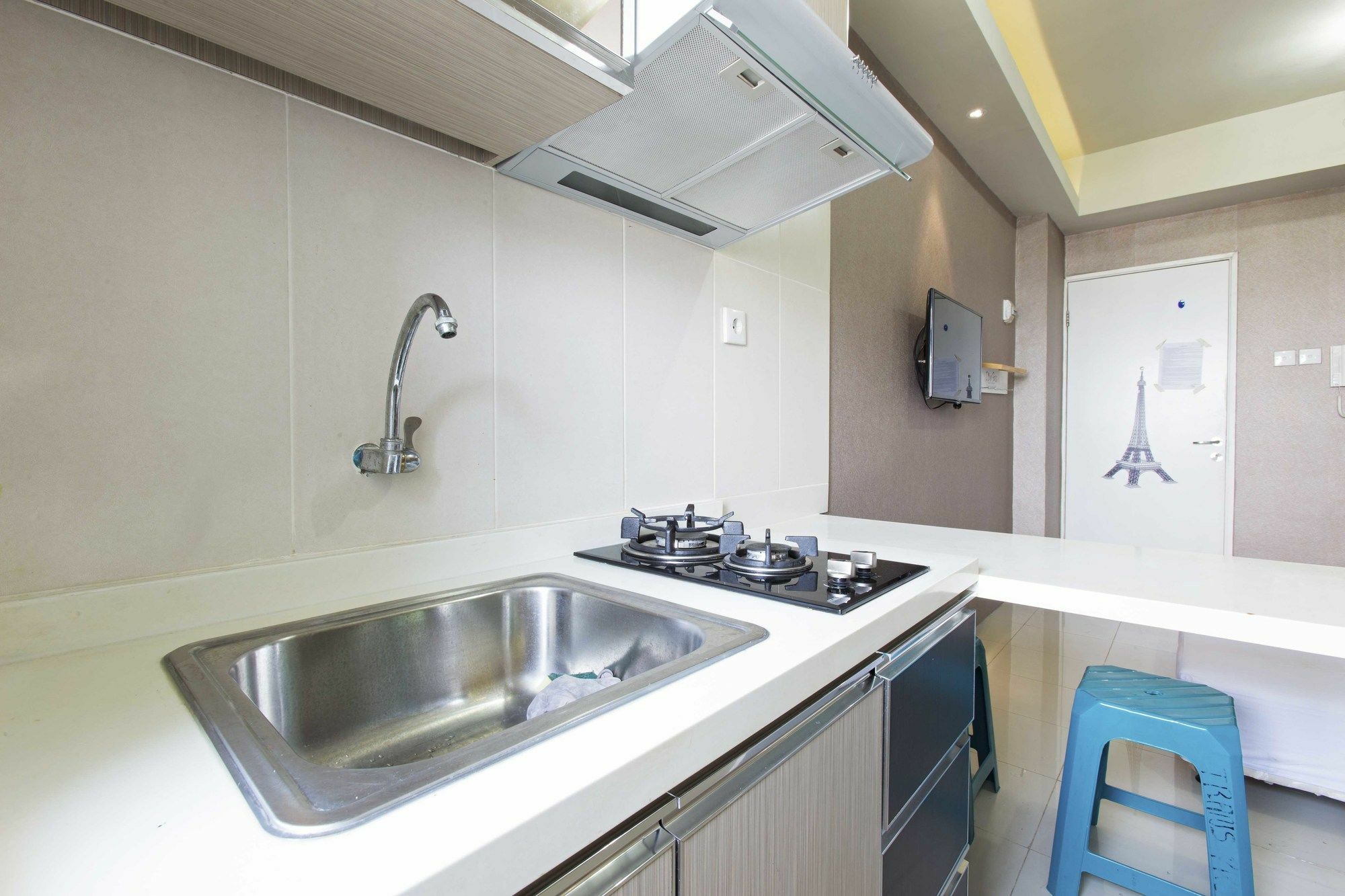 Reddoorz Apartment @ Pegangsaan Kelapa Gading Jakarta Exterior photo
